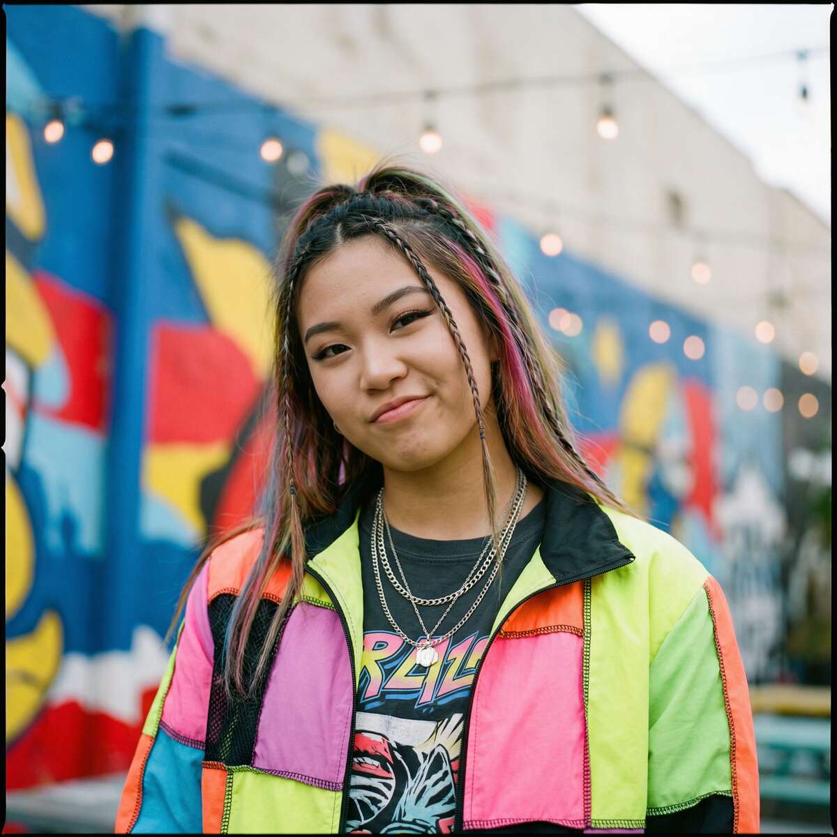 精神小妹创作者